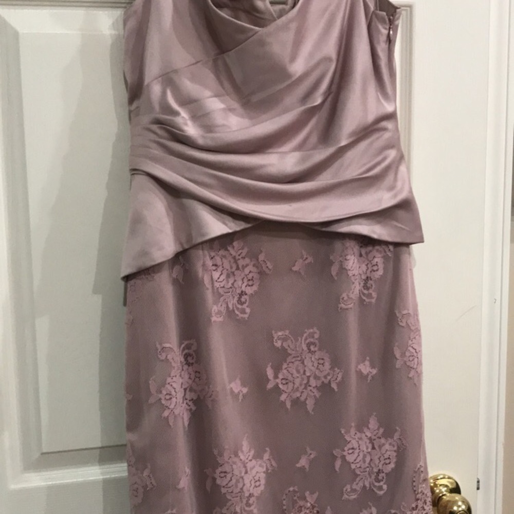 dress - Picture 4 of 5